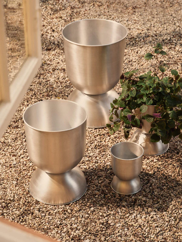 Hourglass Pot - Small - Aluminium